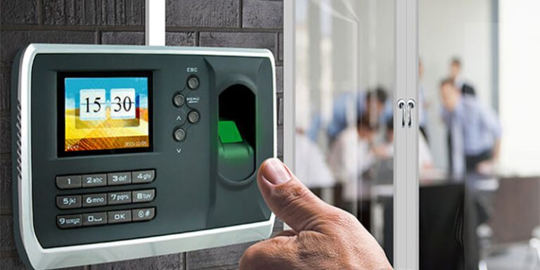 ۵ اشتباه رایج در خرید دستگاه حضور و غیاب